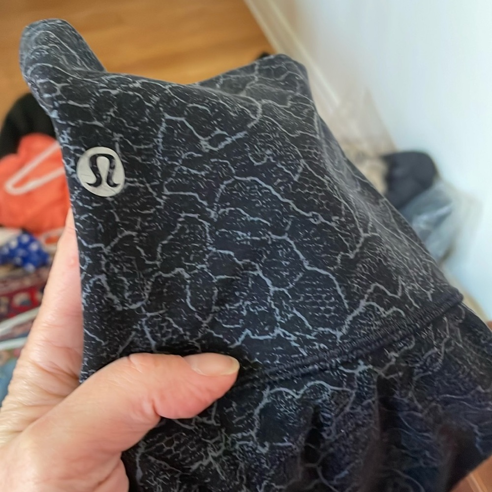 Lululemon Align Sz 4 Euc 25” Black Grey